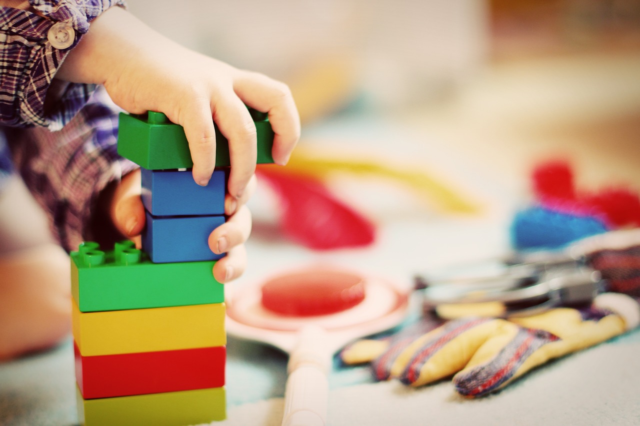 Smarty Pants 101: Unraveling the Marvels of Early Education for Mini Geniuses